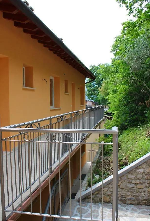 Aparthotel Appartamenti Morele Tignale Italy