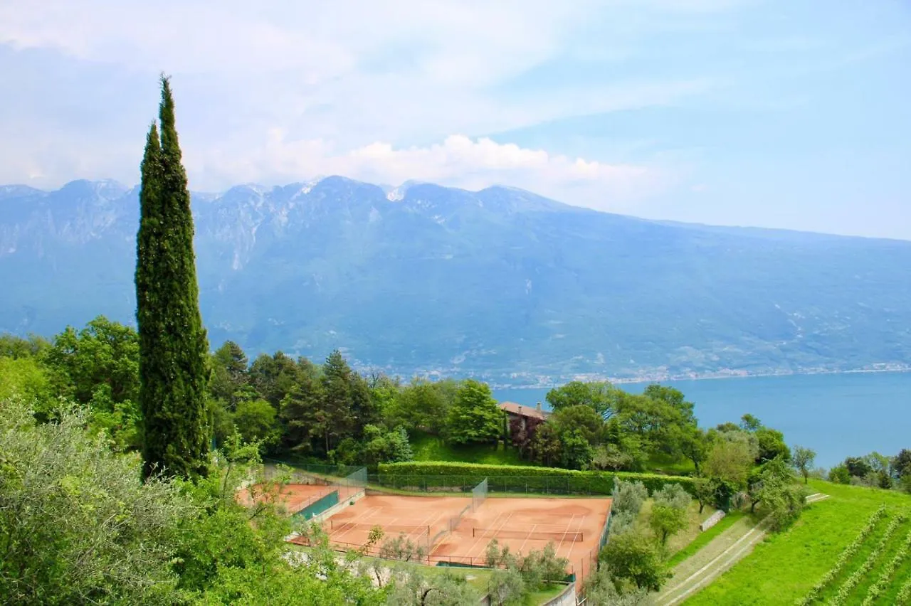 Appartamenti Morele Tignale Italy